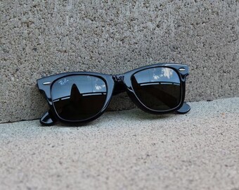 Wayferar Sunglasses RB2140 / Unisex Square Black and Black Frame