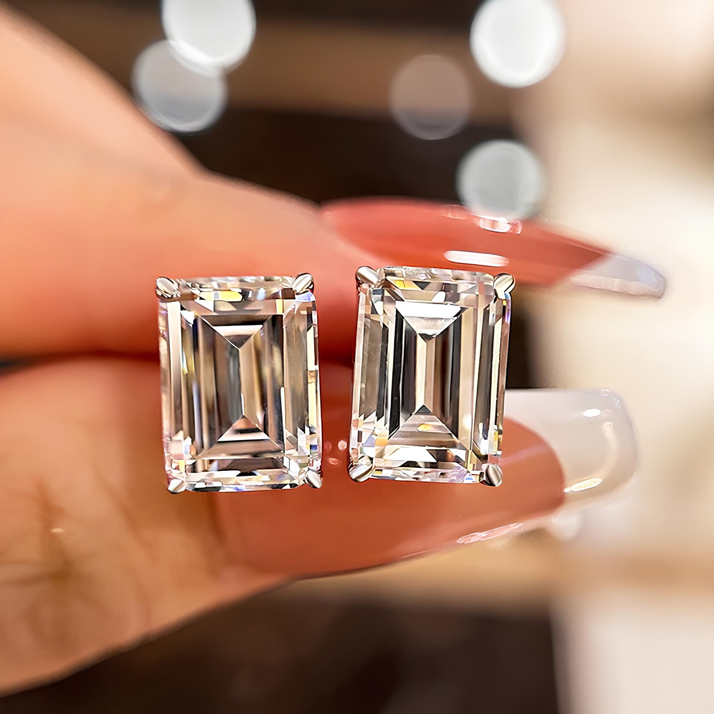 エメラルドカット ラボダイヤモンド スタッドピアス | ソリッド