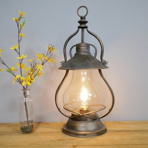 Industrial Battery Powered LED Lantern - Wireless, Vintage style, Hurricane Lamp