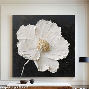 Schwarzweiße Impasto Blumenmalerei Große minimalistische strukturierte Blumen Leinwand Kunst modernes Wanddekor
