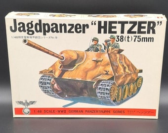 Bandai WWII Jagdpanzer "Hetzer" 38 (t) 75mm 1:48 Model Kit NIB
