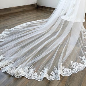 2 Tier Lace Veil,Bridal Wedding Veil,Cathedral Veil,Floor Length Veil,Vintage White Veil,Bridal Lace Edge Veil,Blush Veil,Wedding Gift
