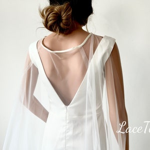 Ivory bridal tulle shawl|white wedding shawl|bridal Shoulder cover up|wedding accessories|cape