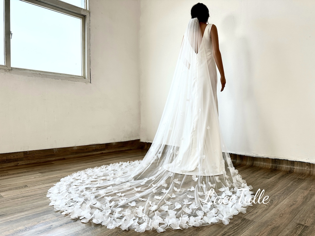 Lace flowers wedding veil 300cm long 150cm wide.