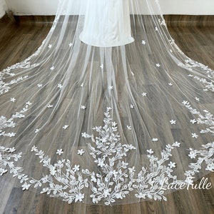 3D Flower Embroidery Lace Veil,Vintage Flowery Wedding Veil,Beach Wedding Veil,Cathedral veil,Ivory Veil,Lace Edge Veil,Bridal Veil Floral