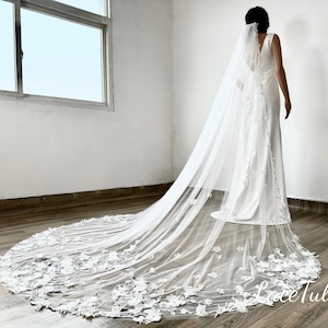 1 Layer Veil, Foral Lace Wedding Veil, Pearl Veil, Chapel Veil，Embroidered Floral Veil, Pearl Tulle Wedding Veil, Bridal Veil