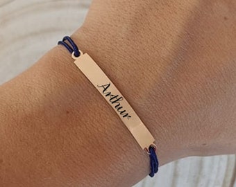 Personalized colored cord bracelet with engraving plate - Women's bracelet, engraved, gift for mom, baby shower gift