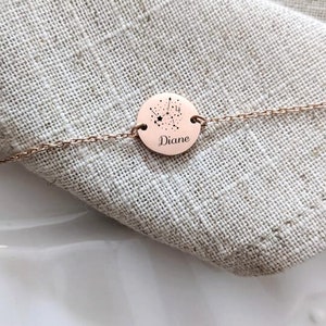 Personalized zodiac sign bracelet with round medal to engrave - Women&#39;s bracelet, personalized gift, engraved, mom gift, birth
