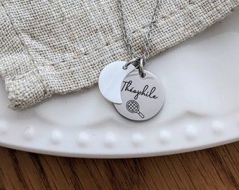 Personalized necklace with round medals to engrave and moon-shaped mother-of-pearl medal - Women's necklace, birth gift, mom gift, women's jewelry