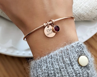 Personalized bangle bracelet with medals to engrave and birthstone - Women's bracelet, personalized gift, mom gift, birth