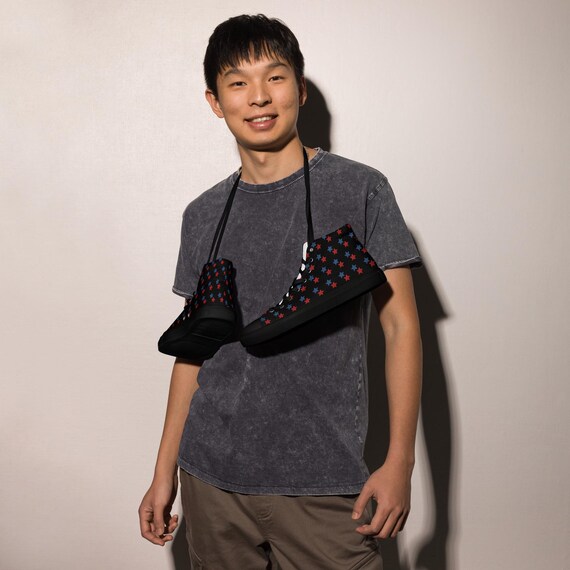 Men’s High Top Canvas Shoes – Blue and Red Stars Pattern – Patriotic Streetwear Sneakers –