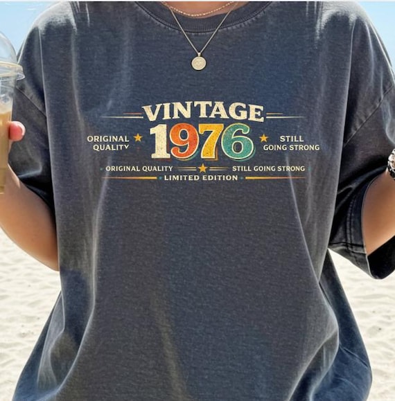 Vintage 1976 Graphic Tee | Retro Birthday Year T-shirt