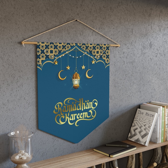 Ramadan Mubarak Banner, Gold Ramadan Mubarak Sign, Ramadan Banner, Ramadan celebration, Ramadan Decoration, Happy Ramadan, home Pennant