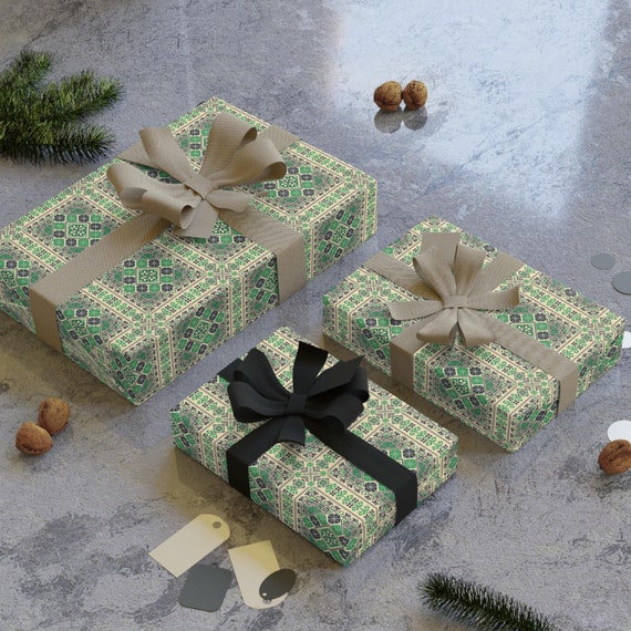 Wrapping Paper Roll, Palestinian Tatreez Christmas Gift Wrap, Holiday Present Decoration, Festive Paper for Gifts, Unique Design