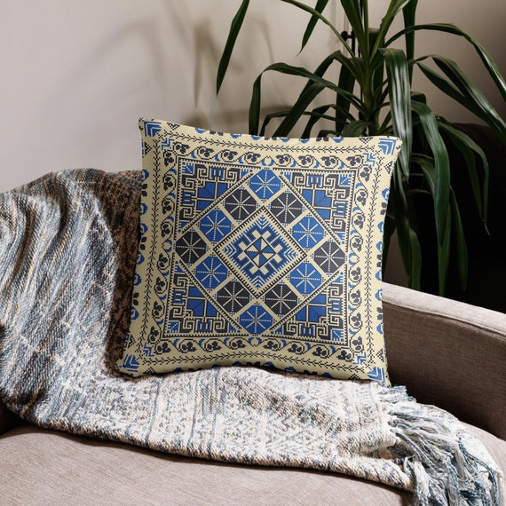 Palestinian embroidery  Printed Tatreez pillow case, Printed pillow, Middle Eastern pillow case, cultural embroidered pillow.
