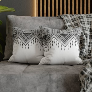 Palestinian Tatreez Print Pillowcase: Double-Sided Home Decor
