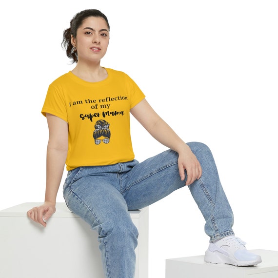 Gift For Mama, You Are a Star, Mother's Day gift, Mum T-shirt, Mama T-shirt, Top Mum T-shirt,  Christmas Gift for her