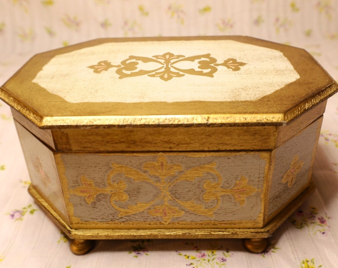 Vintage Kellerman 1930s Made In Japan Jewelry Wind Up Music Box