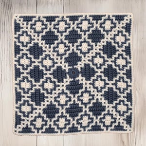 Patrón de mosaico cuadrado de crochet sin fin: perfecto para decoración de estilo rústico, en redondos, con diseño de galleta mixta.