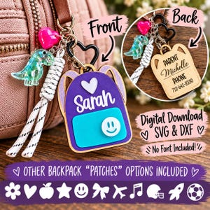 Può includere: Un portachiavi personalizzato a forma di zaino con base viola, tasca turchese, cuore bianco e il nome Sarah in corsivo bianco. Include un ciondolo a forma di cuore rosa, un ciondolo a forma di dinosauro verde e una nappa in corda bianca.