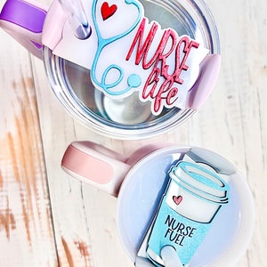 File di taglio SVG 20 30 40oz formato Tumbler Nurse Tag / regalo per coperchio del bicchiere / Targhetta / Stanley Tumbler regalo infermiere regalo download