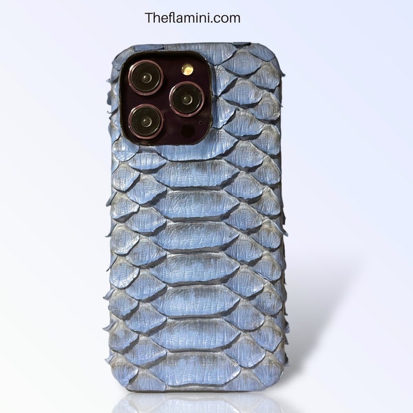 Coques iPhone en cuir de python véritable aqua clair - Designs exclusifs luxueux et fabriqués à la main