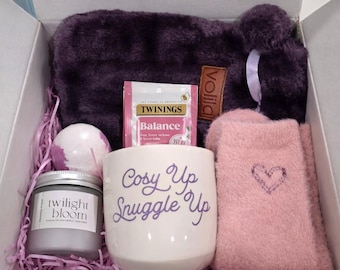 Cosy Self Care Gift Box for Her UK | Pamper Hamper | Relaxation Gift Set | Birthday Gift Woman | Spa Gift Box | Care Package