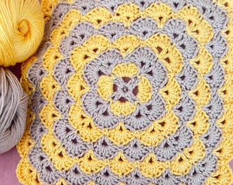 Shell Stitch Baby Blanket
