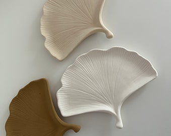 Leaf tray, Feather Tray, Concrete Leaf Tray, Trinket Tray, Trinket Dish, Jewellery Tray, Aesthetic Tray, Concrate Tray