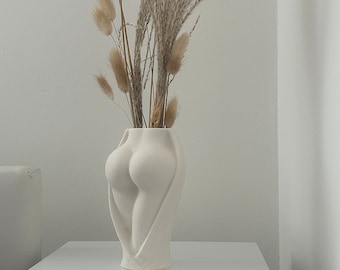 Body vase, feminine silhouette statue, bum vase, concrete statue, minimalist design, concrete decor vase
