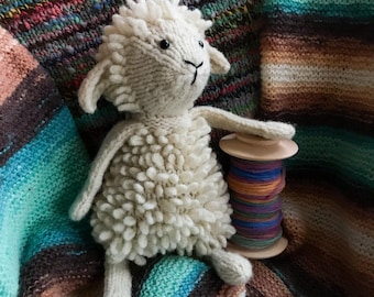 Knitting pattern - Lola Little Sheep | English | Español