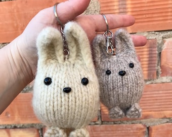 Knitting pattern - Bunny Key Charm | English | Español