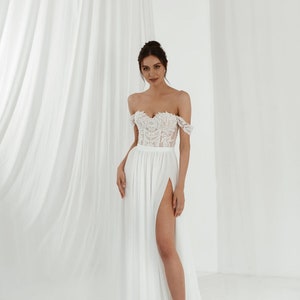 A-Line Wedding Dress, Off-the-Shoulder Floral Lace Bridal Gown with High Slit, Sweetheart Corset Wedding Dress Thea
