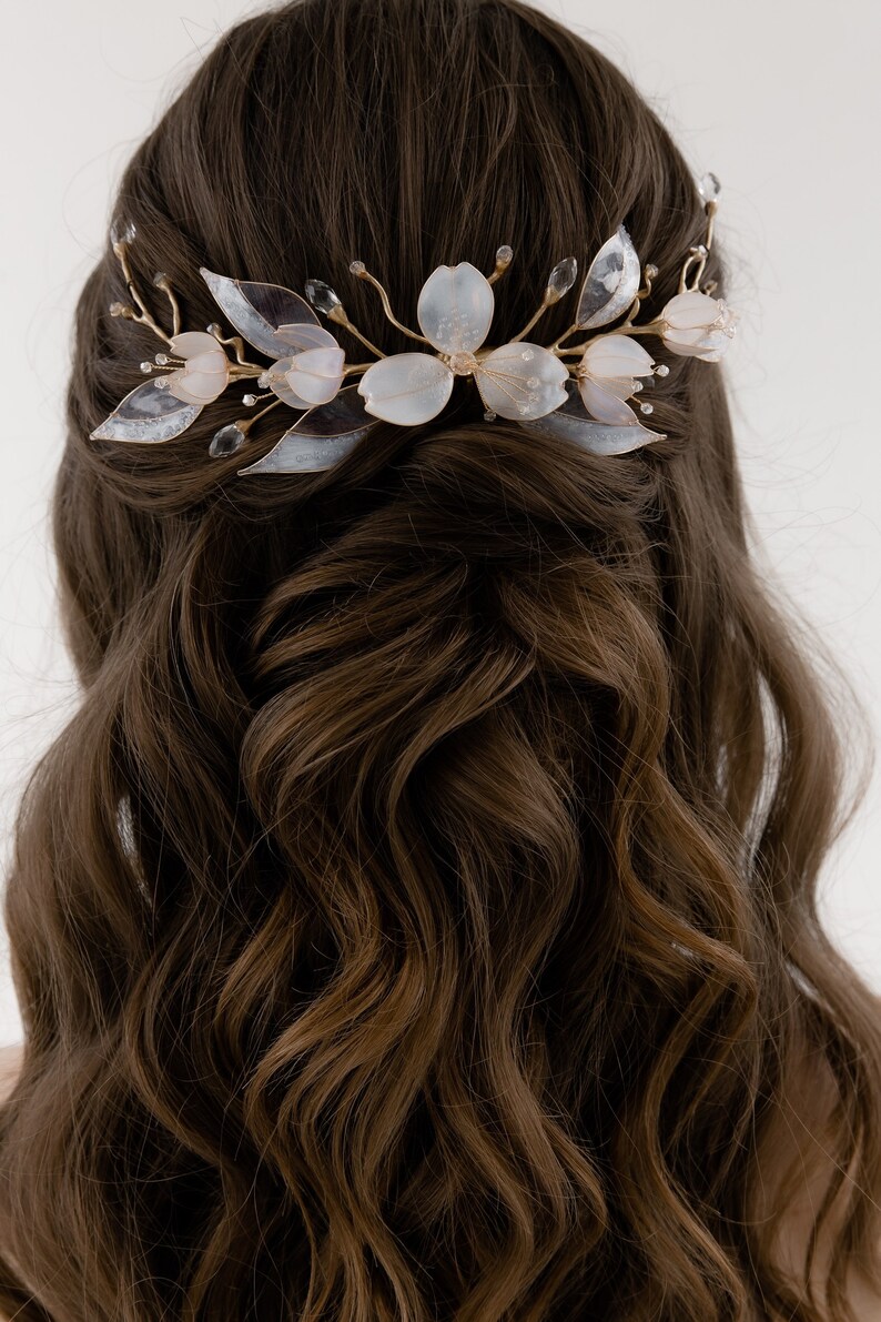 Wedding comb, bridal hair comb. Rustic wedding comb, floral bridal comb, fairy leave bridal comb image 3
