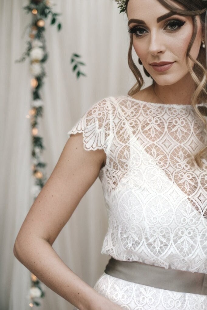 Robe de mariée bohème en dentelle style vintage