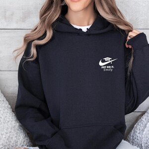 Graduation Hoodie, 2026 Graduation, Personalised Hoodie, Graduation Gift, Custom Graduation, Daughter Graduation, Nurse Graduation afbeelding 5
