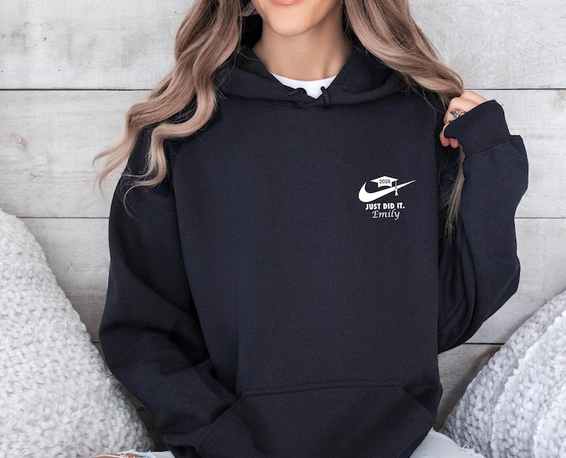 Graduation Hoodie, 2026 Graduation, Personalised Hoodie, Graduation Gift, Custom Graduation, Daughter Graduation, Nurse Graduation afbeelding 5