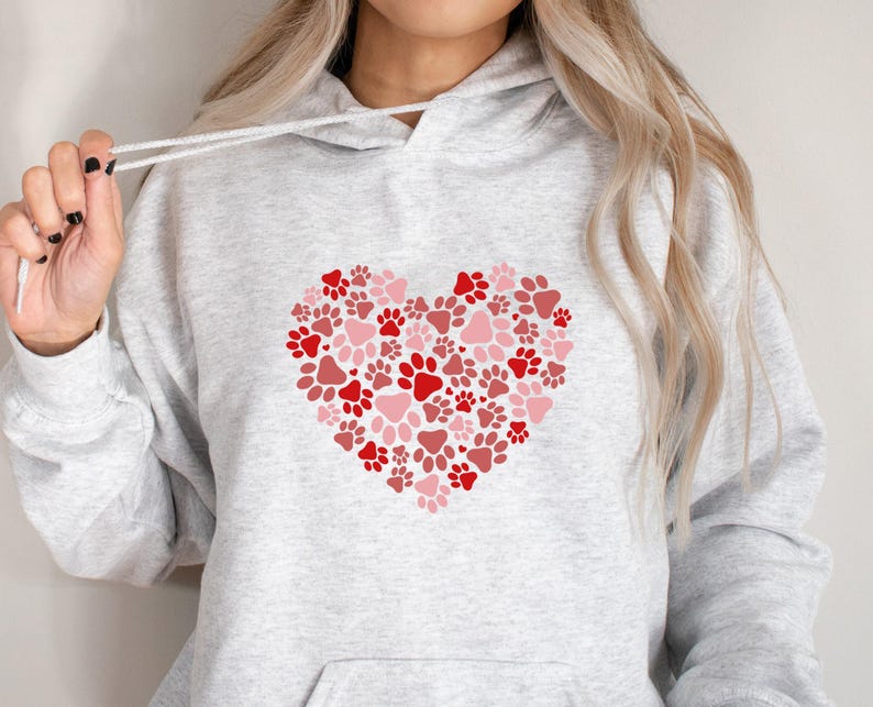 Sweat à capuche pour amoureux des chiens, Sweat à capuche avec cœur et patte, Sweat à capuche pour chien, Sweat à capuche drôle pour chien, Cadeau de Saint-Valentin, Sweat à capuche Saint-Valentin, Sweat à capuche cœur, Sweat à capuche mignon pour chien image 4