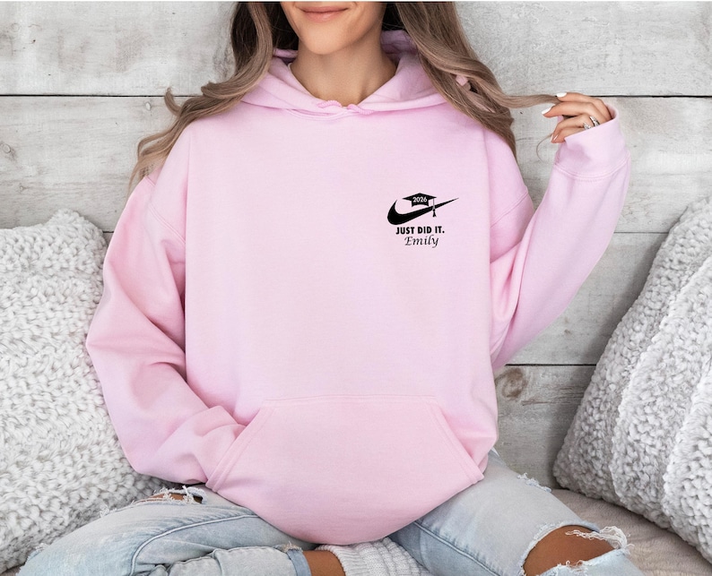Graduation Hoodie, 2026 Graduation, Personalised Hoodie, Graduation Gift, Custom Graduation, Daughter Graduation, Nurse Graduation afbeelding 1