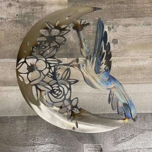 Metal Hummingbird, Floral Metal Art, Wall decor, Metal wall art, hummingbird, hummingbird decor, garden decor, flower metal wall