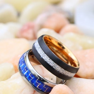 Blue Carbon Fiber Ring, Men's Tungsten Wedding Band, Tungsten 8mm Engagement Ring Black with Meteorite & Rose Gold Inner Band Christmas Gift