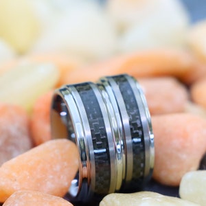 His and Her Tungsten Ring, Tungsten Wedding Ring, Couple Anniversary Rings, Carbon Fiber Tungsten Wedding Band, Personalized Ring for Her,