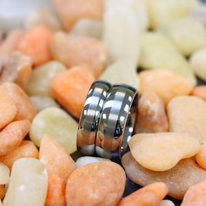Tungsten Ring, Men&#39;s Tungsten Wedding Band, His & Her Tungsten Ring, Tungsten Band, Anniversary Ring, Personalized Ring, 6mm-8mm Stripe Ring