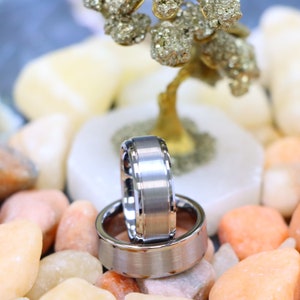 Men&#39;s Silver Tungsten Wedding Band, Fathers Day Gift Men&#39;s Brushed Silver Ring, Men Tungsten Band, Mens Silver Wedding Band, Ring for Father