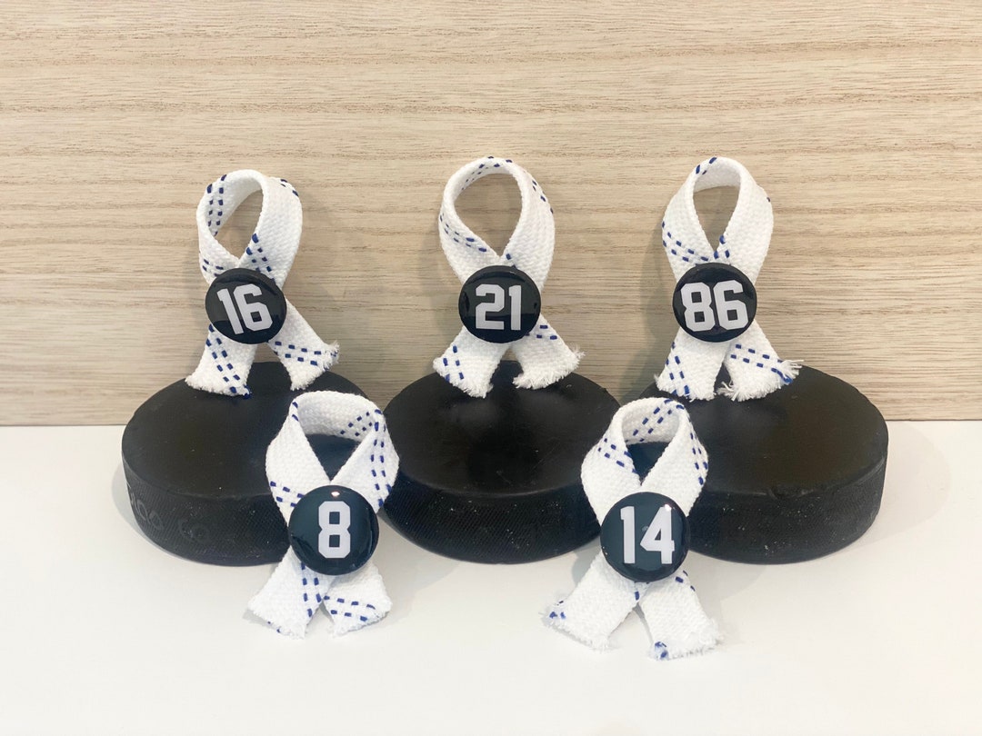 Custom Hockey Lace Pins With Your Players Number Custom Pins Hockey Mom