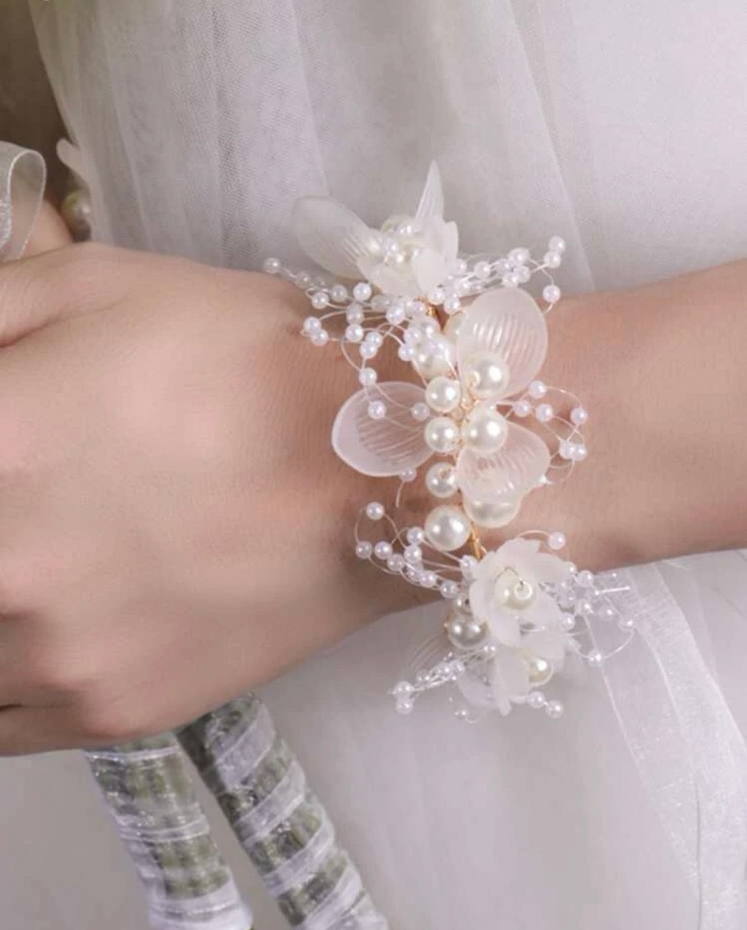 Flower & Faux Pearl Wedding Corsage / Bridesmaid Flower Girl Corsage Etsy