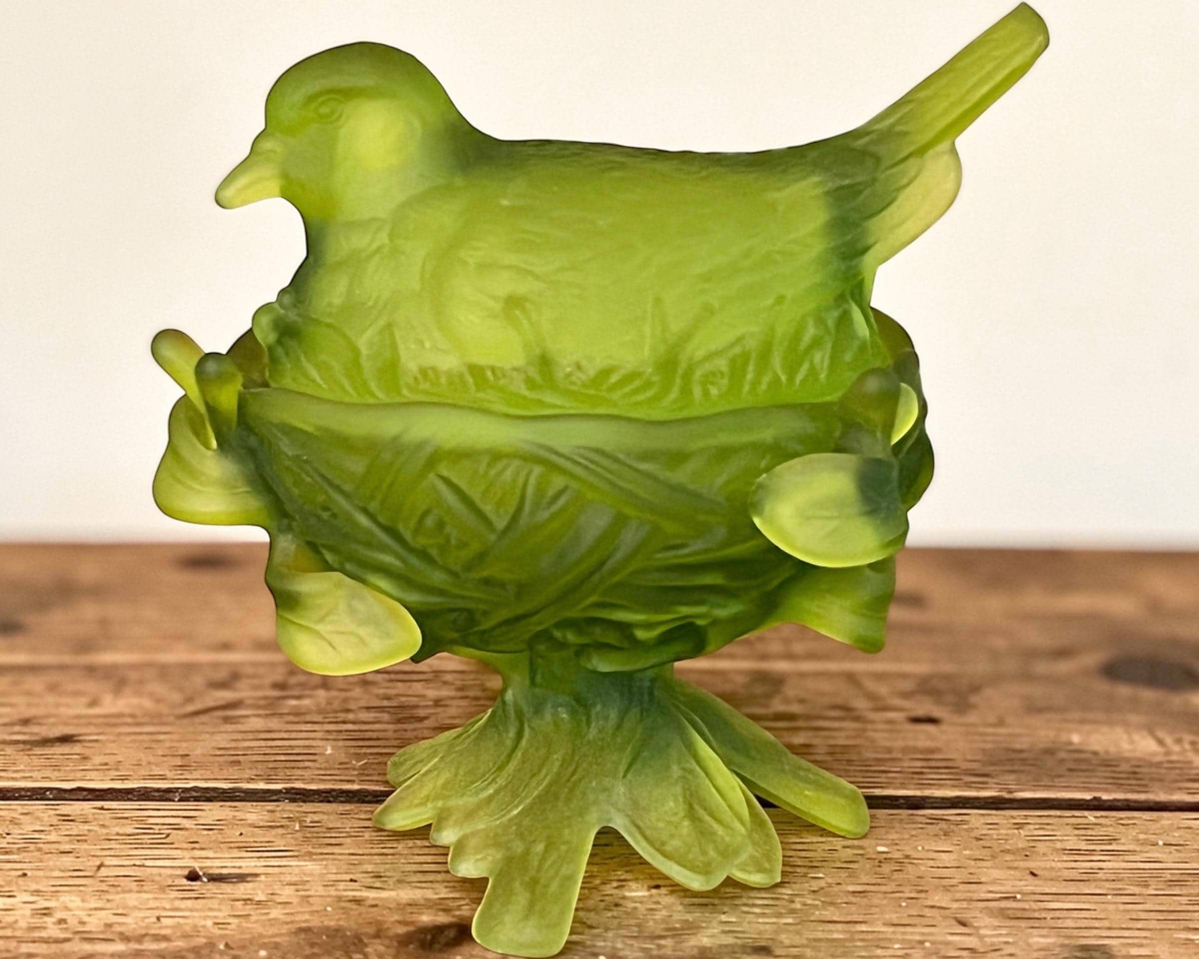   1992ロビンズネストの置物 Glass Robin on Nest - Etsy