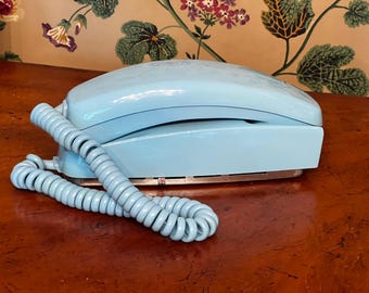 Vintage 1980's Retro ITT Powder Blue Rotary Dial Telephone