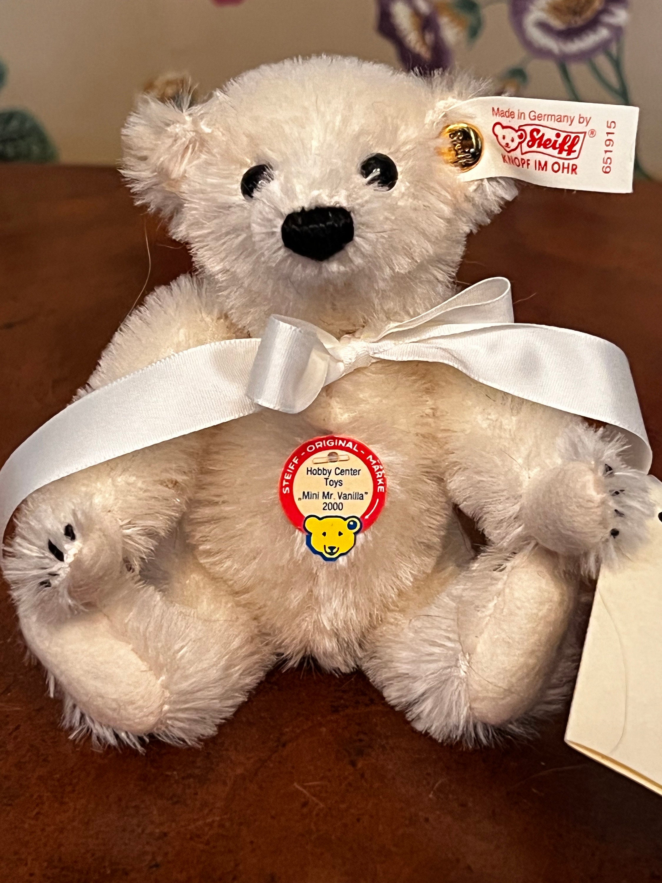 Vintage 2000 Steiff Hobby Center Toys Mini Mr. Vanilla Bear 651915