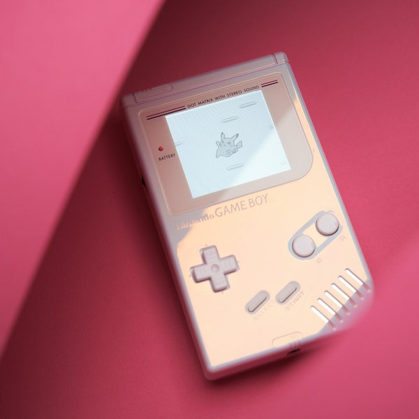 Custom Nintendo Game Boy DMG Console with Retro Pixel IPS LCD Screen and Pearlescent Iridescent Shell